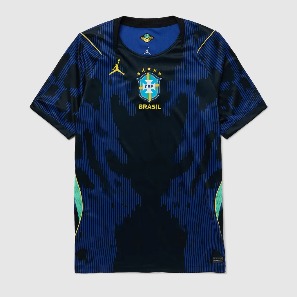 Camisa reserva Brasil Jordan 2026 preta e azul royal com logo Jumpman e escudo da CBF